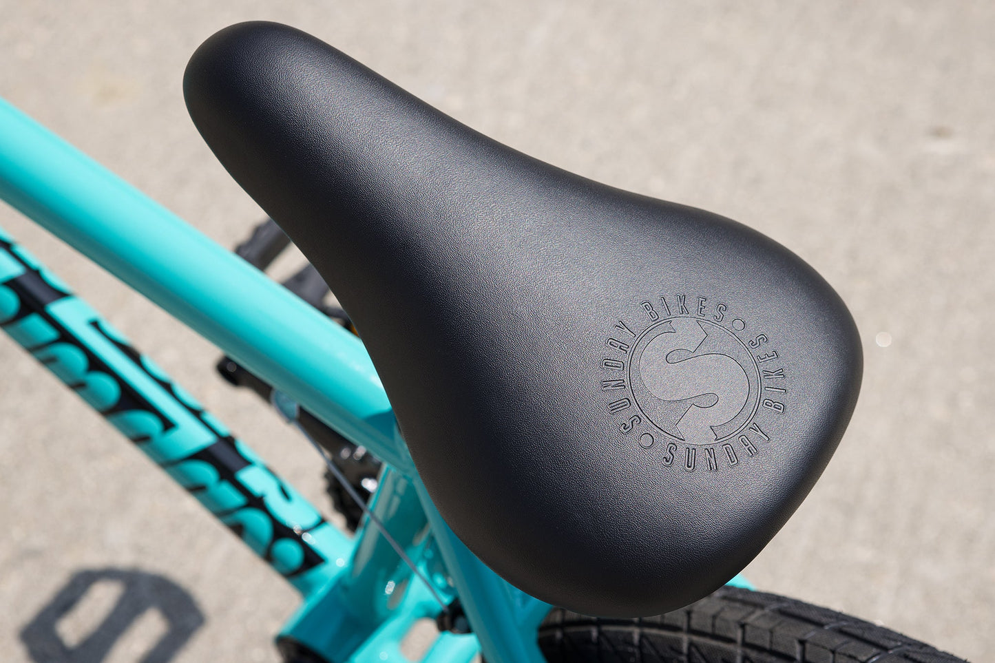 Sunday Primer 16" - Gloss Turquoise 16.5" tt