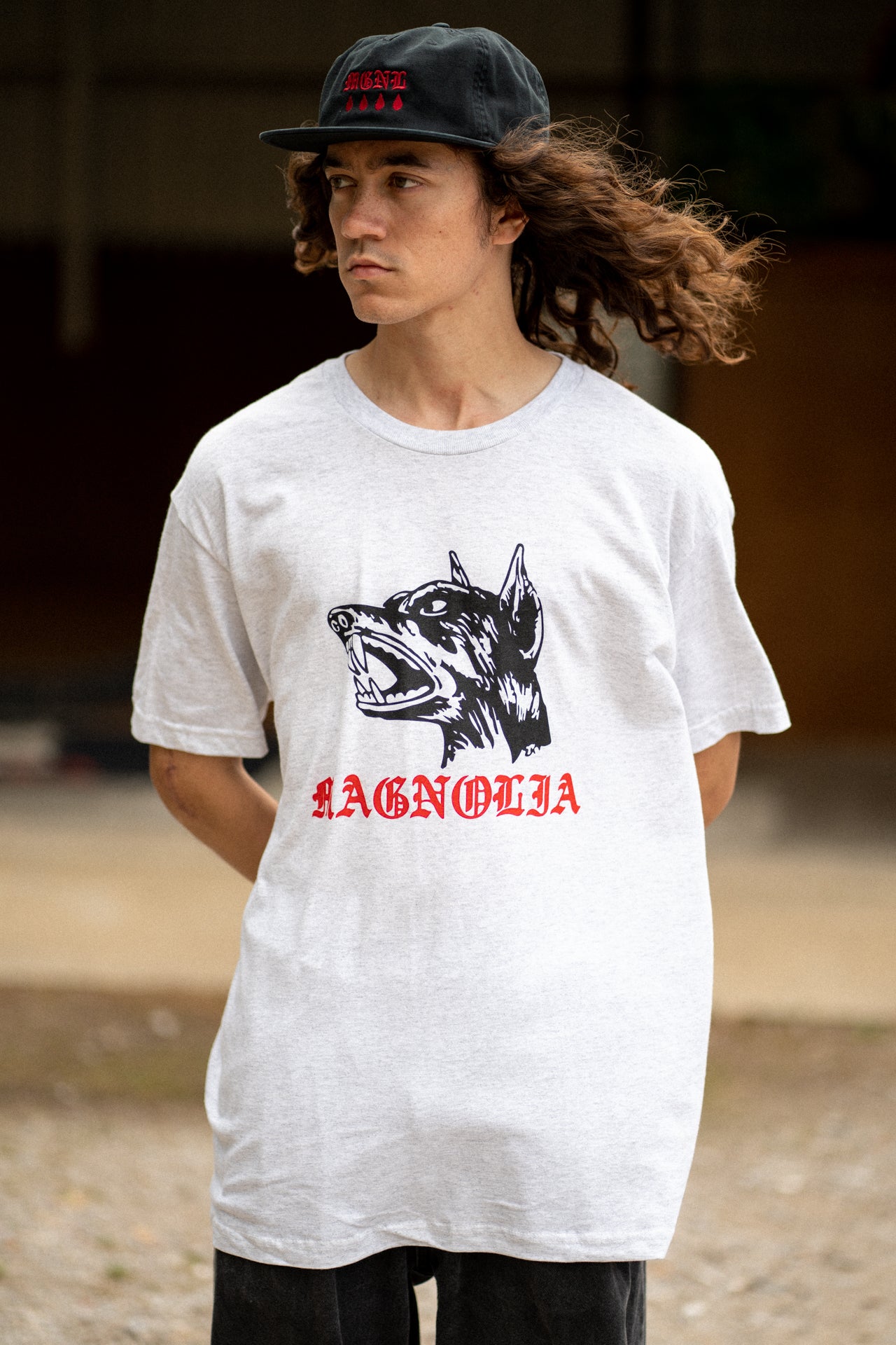 0 Magnolia GRAY DOBERMAN LOGO TEE