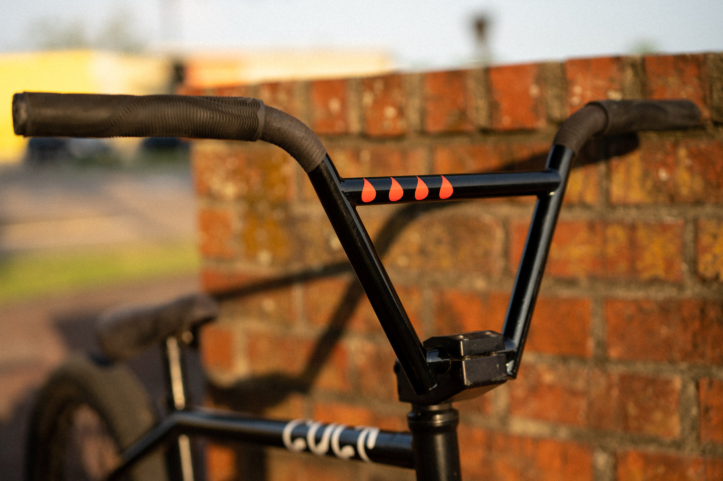 0 Magnolia Chopper Bars - L