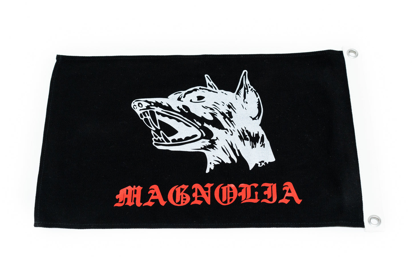 0 Magnolia DOBERMAN LOGO FLAG