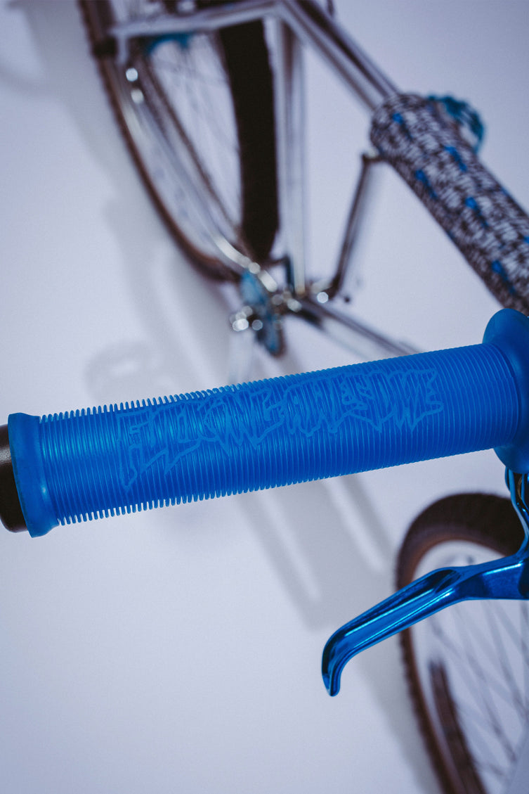 CULT /  FUCKING AWESOME 26" Cruiser - Chrome 22tt