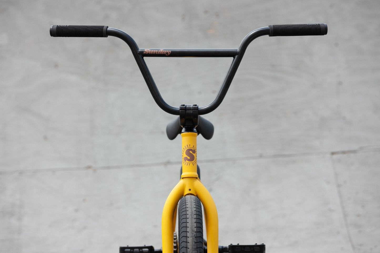 Sunday EX ‑ Julian Arteaga Signature Matte Mustard with 21" tt